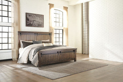 Signature Design by Ashley® Lakeleigh Dark Brown Panel Bed